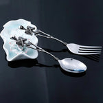 Load image into Gallery viewer, 2023 Trend Skeleton Skull Fork Spoon Tableware Vintage Dinner Table Flatware Cutlery Set
