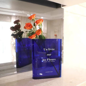 2023 Trend Acrylic  Book Vases